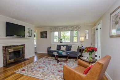 33 Dedham St, Newton Highlands, MA 02461 - photo 5