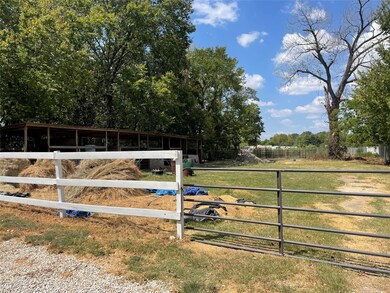 12817 Ann Louise Rd, Houston, TX 77086 - photo 4