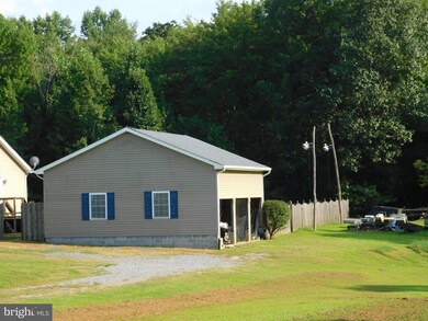 1271 Bristol Mine Rd, Colonial Beach, VA 22443 - photo 3