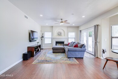 3921 W Jasper Dr, Chandler, AZ 85226 - photo 5