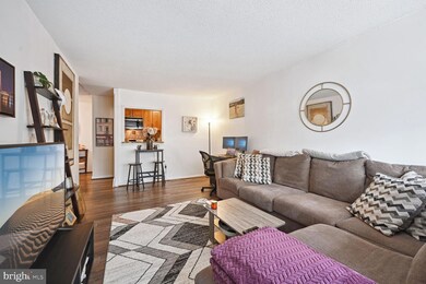 The Lauren unit 602, Washington, DC 20036 - photo 5