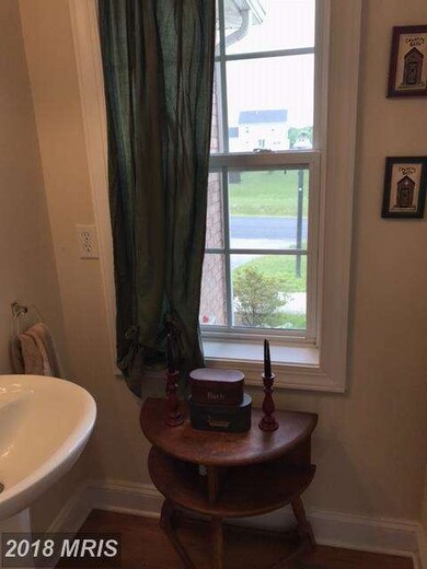 6260 Betteker Ln, Saint Thomas, PA 17252 - photo 5