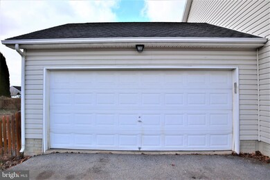 123 Mercedes Dr, Martinsburg, WV 25404 - photo 5