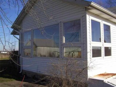 7060 S 300 W, Boswell, IN 47921 - photo 2