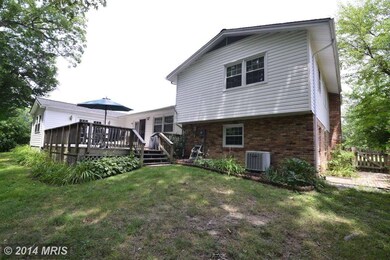 4920 Gadsen Dr, Fairfax, VA 22032 - photo 3