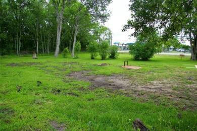 413 Lulac St, Alvin, TX 77511 - photo 7