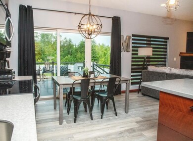 4908 Luke St, Cedar Falls, IA 50613 - photo 7