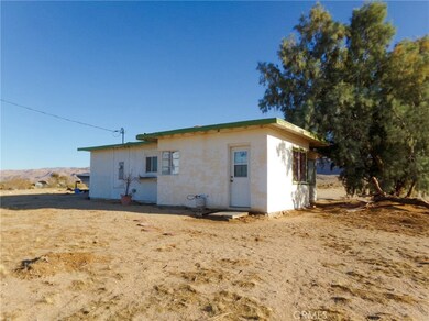 62753 Desert Trail Dr, Joshua Tree, CA 92252 - photo 5