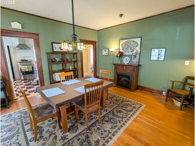 1906 3rd St, La Grande, OR 97850 - photo 7