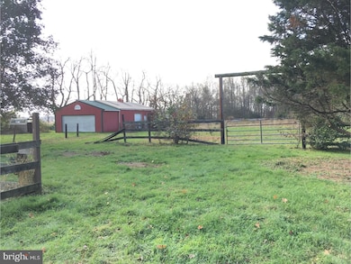 305 Island Rd, Columbus, NJ 08022 - photo 3