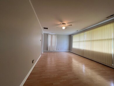 1107 S 3rd Ave, Des Plaines, IL 60016 - photo 2