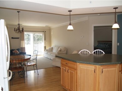 65 Hawthorne Dr unit 314, Bedford, NH 03110 - photo 4