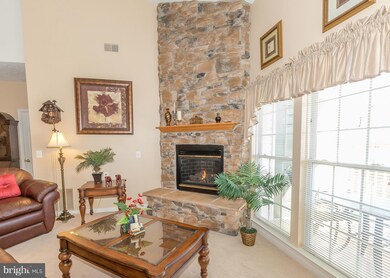 5235 Glenthorne Ct unit 5235, Baltimore, MD 21237 - photo 6