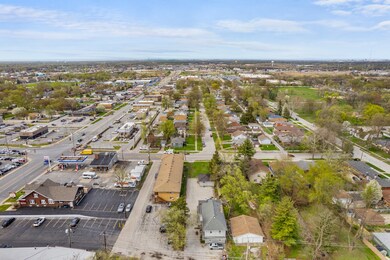 2427 Thornton Lansing Rd, Lansing, IL 60438 - photo 6