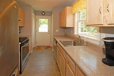 13 Northview Rd, Hartland, VT 05048 - photo 5