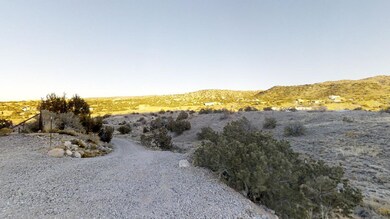 28 Loma Chata Rd, Placitas, NM 87043 - photo 6
