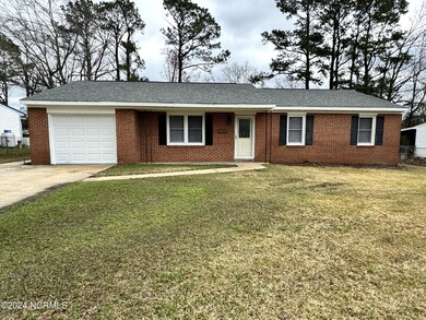 300 Tower Dr, Jacksonville, NC 28546 - photo 2