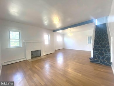 2241 Knorr St, Philadelphia, PA 19149 - photo 7