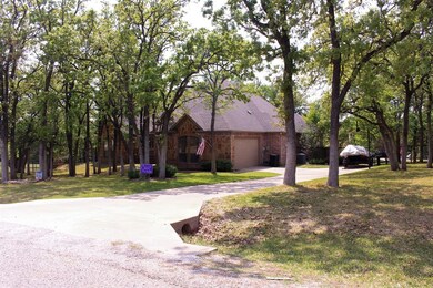 176 Overton Ridge Cir, Weatherford, TX 76088 - photo 4