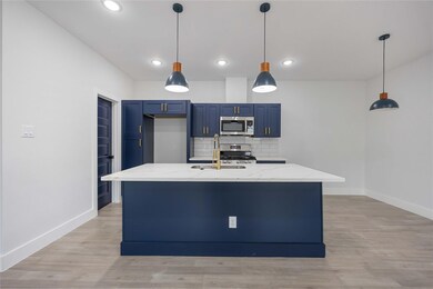 8221 Tower St unit A, Houston, TX 77088 - photo 6