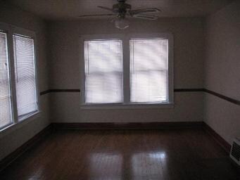 unlisted-address, Waukegan, IL 60085 - photo 4