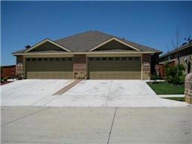 365 Armstrong Ln, Lavon, TX 75166 - photo 3