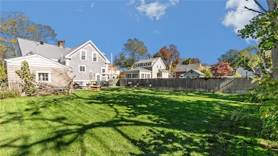 50 Charles St, Bristol, RI 02809 - photo 6