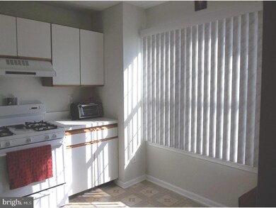 507 Briarwood Ct unit 507, Sewell, NJ 08080 - photo 5