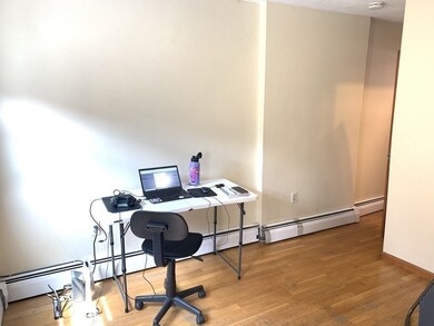 75 N Margin St unit 4, Boston, MA 02113 - photo 4