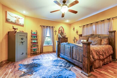 11461 Twin Lakes Ln, San Angelo, TX 76904 - photo 7