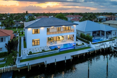 748 Waterway Dr, North Palm Beach, FL 33408 - photo 3