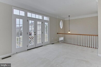 12685 Heron Ridge Dr, Fairfax, VA 22030 - photo 3