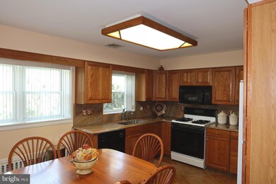 1526 Sandy Hill Rd unit 8, Plymouth Meeting, PA 19462 - photo 7