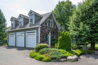 75 English Range Rd, Derry, NH 03038 - photo 3