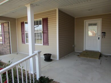 24 Indian Springs Cir, Manchester, TN 37355 - photo 2