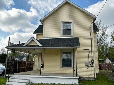 583 Silver St, Marion, OH 43302 - photo 2
