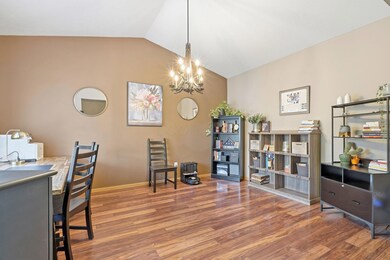 413 Lilyfield Ln, Galloway, OH 43119 - photo 7