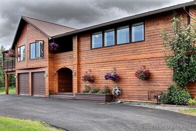 Exterior/Front