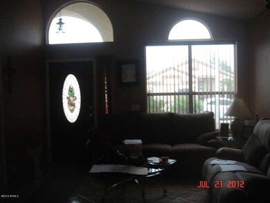 1143 W Folley St 048