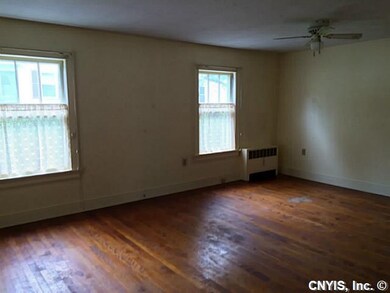 Living Room. Large living room, big enough to acco