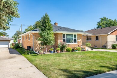 17733 Bernadine St, Lansing, IL 60438 - photo 4