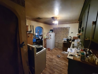 3051 Schaefer St, Saginaw, MI 48604 - photo 5