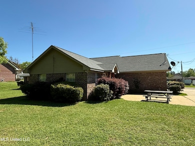 111 Chessie Ln, Carthage, MS 39051 - photo 4