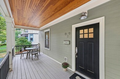 9 Bartlett Crescent unit 1, Brookline, MA 02446 - photo 2