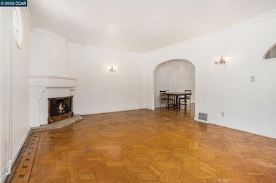 841 Ocean Ave, San Francisco, CA 94112 - photo 7