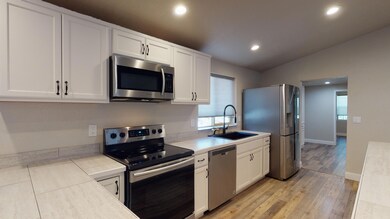 60141 Agate Rd, Bend, OR 97702 - photo 3