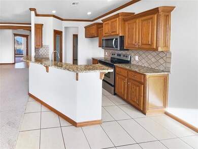 1306 Songbird Ln, Blanchard, OK 73010 - photo 3