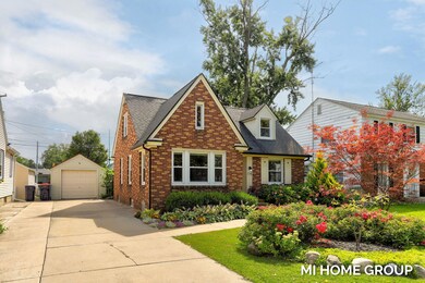 1-web-or-mls-78-w-21st-st