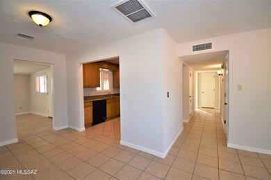 4358 E Timrod St, Tucson, AZ 85711 - photo 4