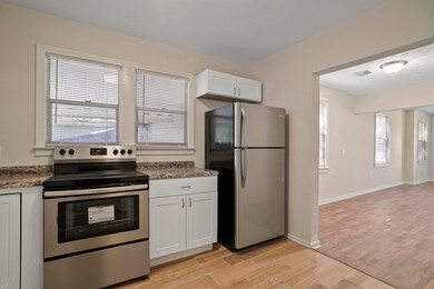 4811 Lexington Ave, Jacksonville, FL 32210 - photo 7